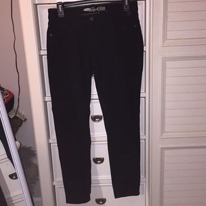 Old Navy - Rockstar Black Jeans!!